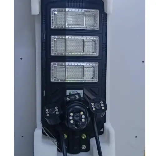 V380 Pro Solar Street Light PTZ Flood Light 4G Camera