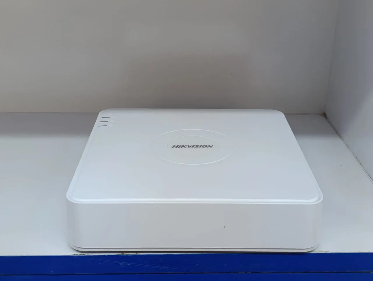 Hikvision 8-Channel 720p Mini DVR