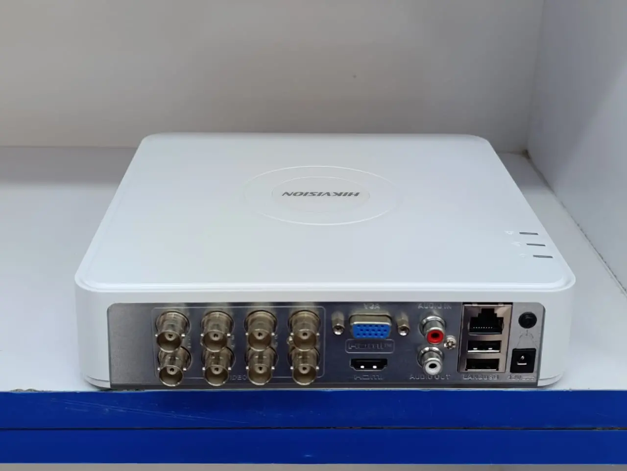 Hikvision 8-Channel 720p Mini DVR